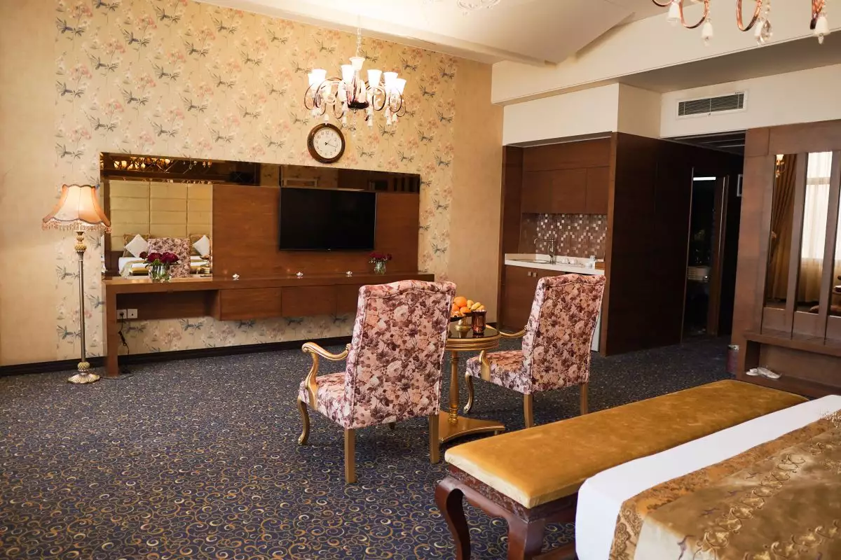 Alibaba https://cdn.alibaba.ir/ostorage/hotel-accommodation-images/69ad7afbd83a7dd88ef5e2d8_سوییت امپریال (2).webp